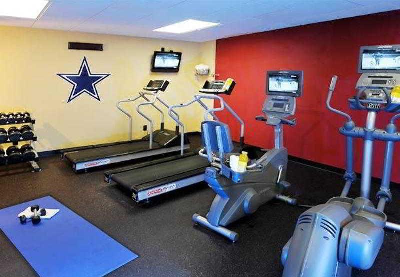 Courtyard By Marriott Dallas Arlington Entertainment District מתקנים תמונה